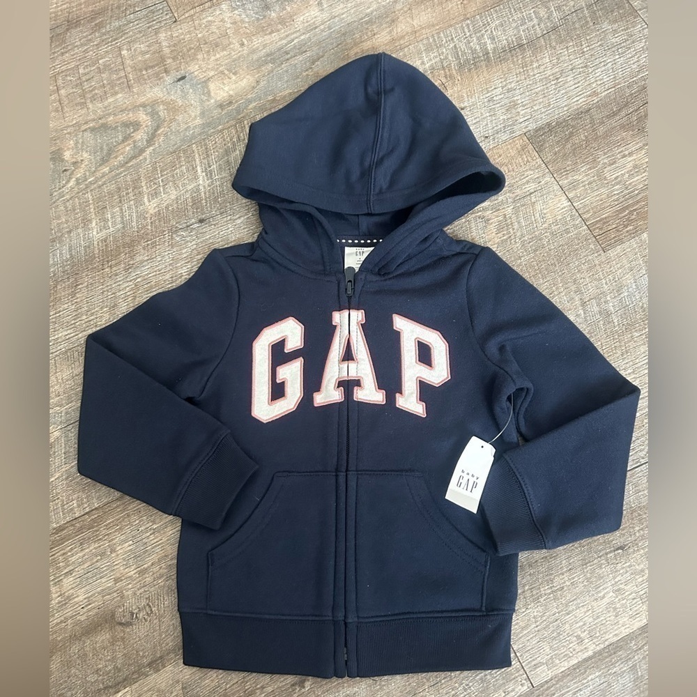 🌸 $10 SALE 🌸 BabyGap Logo Zip Hoodie Jacket